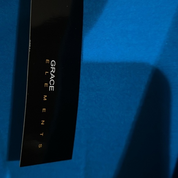 Grace Elements Blue Drape Top M NWT - Picture 4 of 5